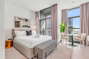 Waves - Modern Studio with Balcony in Business Bay